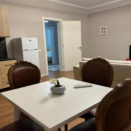 Kmk Apartment *