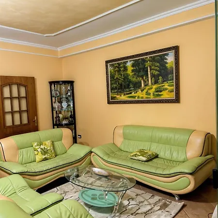 Kmk Apartment Tirana